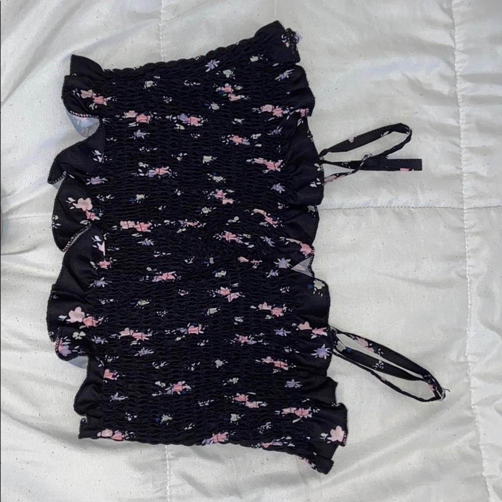 cropped floral top